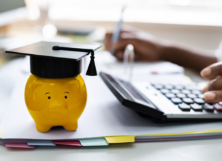 Baja en el crédito educativo de Ecuador