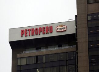 Perú: Analizan ingresar capital privado a estatal Petroperú