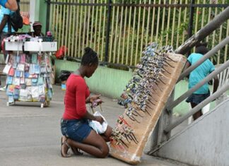 República Dominicana: Cámara de Comercio pide activar mesa de diálogo para evitar competencia desleal