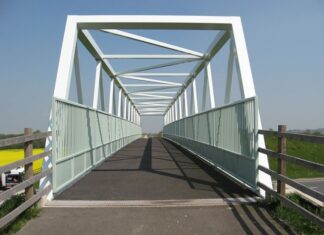 Puente tipo Warren mejora comercio entre Honduras y Guatemala