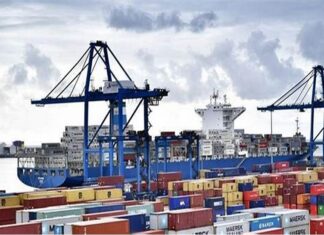 Movimiento de contenedores sigue en descenso en puertos panameños