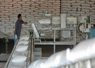 Mayoristas piden equidad en distribución de toneladas de azúcar importadas por el Gobierno dominicano