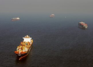 Destacan oportunidad para mejorar conectividad marítima panameña