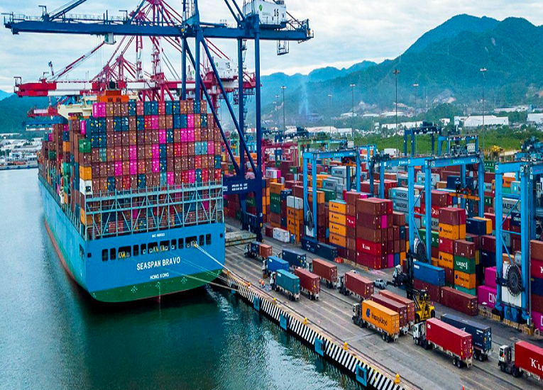 Abril logró máximo en incorporación de flota global de contenedores