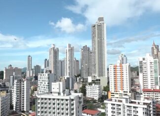 Panamá logra crecimiento económico positivo en 2023
