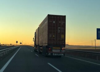 Optimización de la Logística del Transporte Terrestre en América Latina y el Caribe