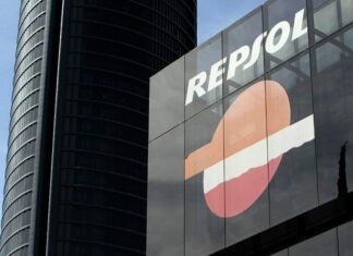 Repsol, una de las petroleras con permiso revocado por Trump ¿Por qué?