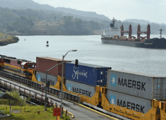 APM Terminals compra el estratégico ferrocarril del Canal de Panamá
