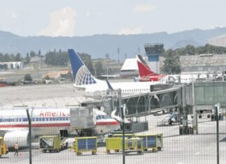 La carga aérea despega en todo el mundo, excepto en América Latina