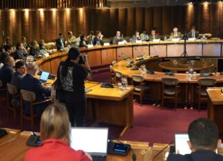 Cepal insta a la región a cambiar su modelo productivo para no perder competitividad