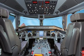 Boeing enfrenta demanda por US$100 millones tras vuelo de Latam