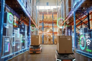 Robots y operarios: la alianza que redefine los centros de distribución