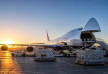 Carga aérea global inicia julio con leve caída en volúmenes y tarifas