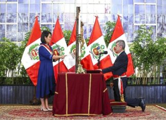 ¿Quién es Rogers Valencia, el hombre que buscará potenciar las exportaciones y el turismo peruano?